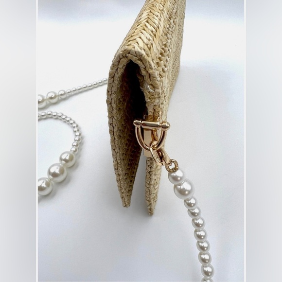 GWP Dior Raffia Woven Clutch with Pearl Crossbody Strap New - Picture 4 of 8